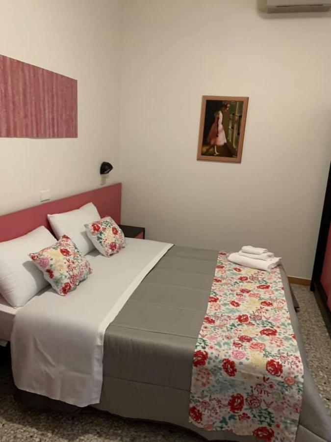 Villa Del Bagnino Rimini Eksteriør billede